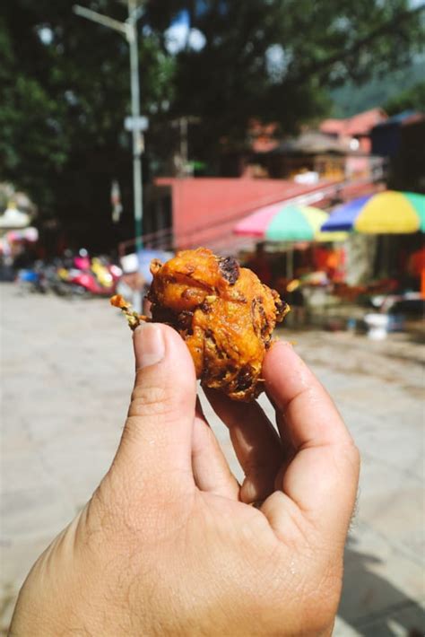 Street Food in Nepal: 30 Tasty Treats to Try ⋆ Full Time Explorer