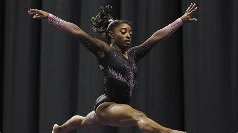 Simone Biles named 2019 AP Female Athlete of the Year. Simone Biles ...