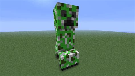 Giant Creeper Statue Minecraft Project