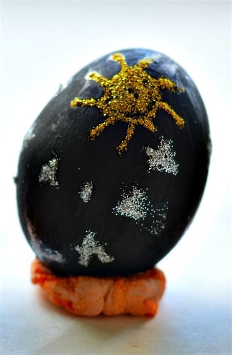 Easter Egg Decoration : Space Eggs – Fun Littles