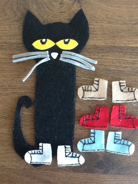 Felt Board Ideas: Pete the Cat Felt Board Story: Printable Template