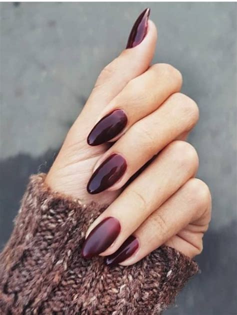 16 Lovely Burgundy Nails Perfect for fall - The Glossychic