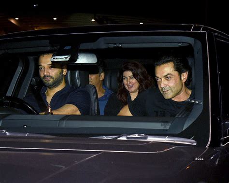 Inside pics of Akshay Kumar's surprise birthday celebrations with ...