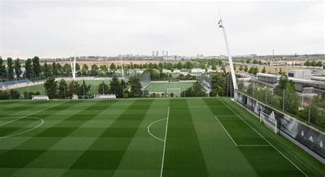 En el interior de la ciudad del Real Madrid en Valdebebas - Libertad ...