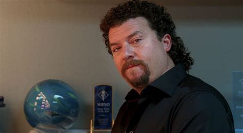 How to Dress Like Kenny Powers (Eastbound And Down) | TV Style Guide