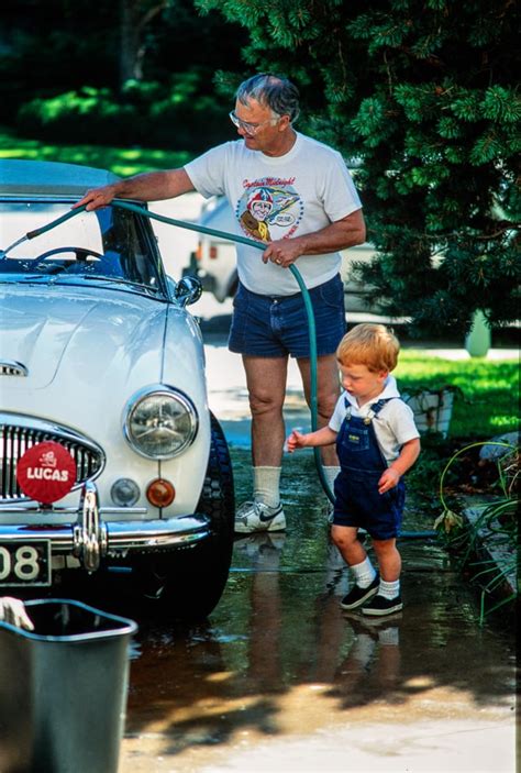 Any idea what shoes my Grandpa is wearing in this photo? : r/Sneakers