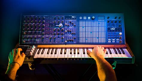 Arturia MatrixBrute analog synthesizer announced at NAMM