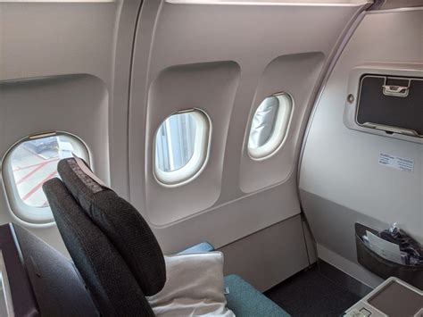 Review: Cathay Dragon Business Class A320 | Points Brotherhood