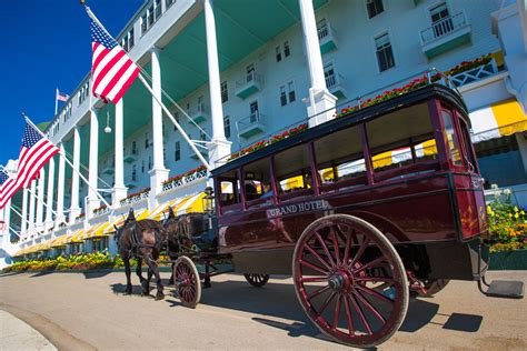 Carriage Ride to Grand Hotel! #grandhotelmichigan #horseandcarriage #historichotel # ...