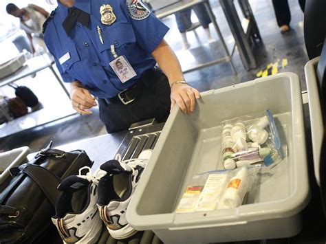 TSA Liquids Rule For A Safe Air Travel | TouristSecrets