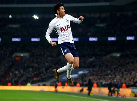 In-form Tottenham star reveals interesting conversation with Pochettino ...