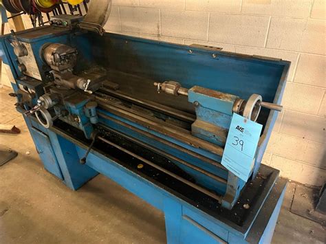 Enco Model 110-1340 Lathe 13" x 40", 6" Three Jaw Chuck, Tailstock & Tool Post, S/N 920315