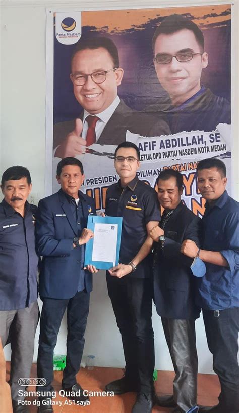 LIPUTAN GAMPONG NEWS | Kader Liga Mahasiswa NasDem Kota Medan Ambil Formulir Caleg 2024 di ...