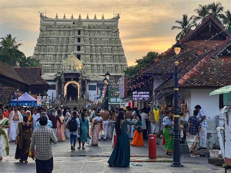 Padmanabhaswamy Temple | Treasure, History, Kerala, Thiruvananthapuram ...