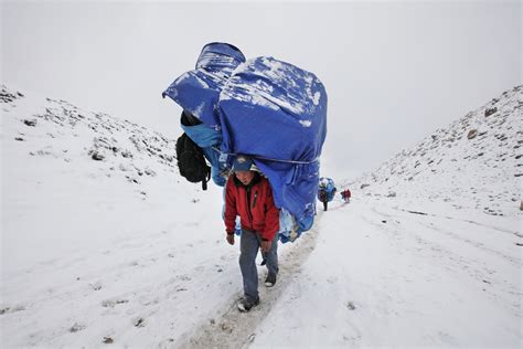 Sciences: comment les Sherpas de l'Himalaya sont...