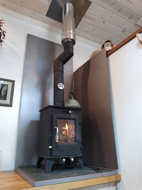 SMALL STOVE: The Dwarf 4kw PLUS FREE THERMOMETER - Tiny Wood Stove