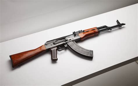 Details 57+ wallpaper ak 47 super hot - in.cdgdbentre