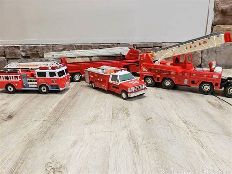 Vintage Fire Truck Toys For Sale - aleferreirasp