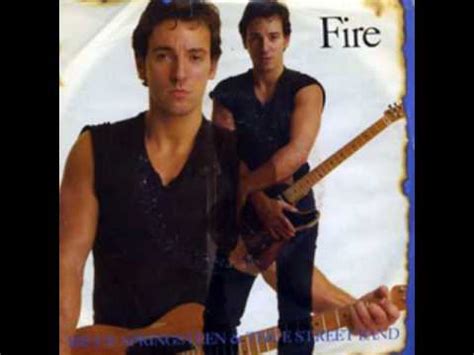 Bruce Springsteen - Fire (Studio Version) Chords - Chordify