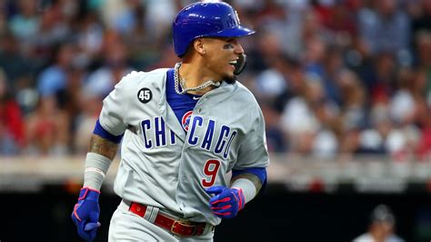 Javier Baez keeps finding new ways to entertain Cubs fans | Sporting News