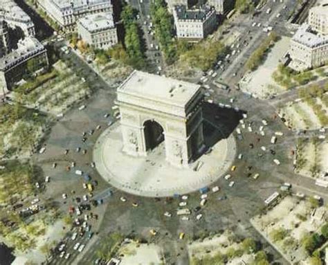 http://www.k-state.edu/roundabouts/photos/larcdetriomphe1.jpg | Champs ...