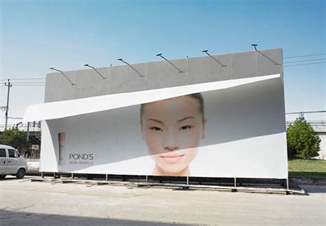 20+ Head Turning Creative Billboard Advertising Ideas & Designs