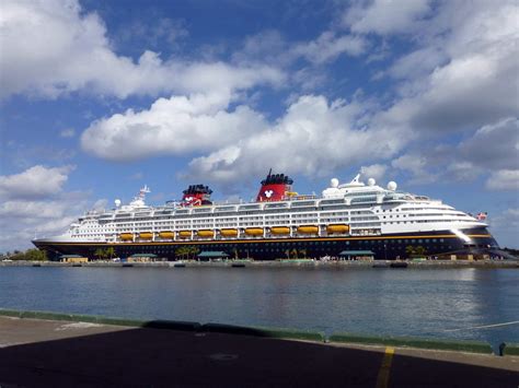 Disney Magic - Tour of Disney Cruise Line Ship