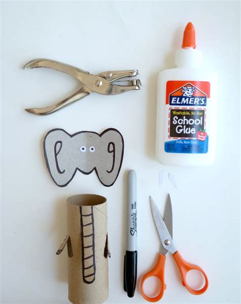 Elephant: Toilet paper roll crafts - C.R.A.F.T.