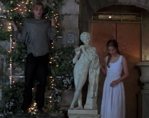 Romeo + Juliet | Romeo and juliet, Romeo juliet 1996, Leonardo dicaprio