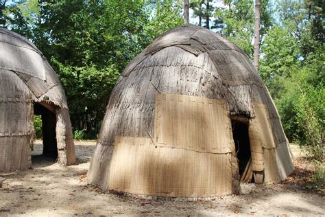 Wigwam definition and meaning | Collins English Dictionary