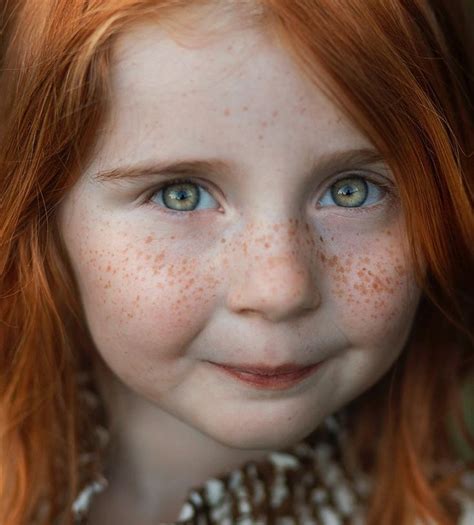 Pin by sylvie halley on photo pour peinture | Beautiful freckles ...