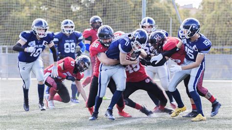 Unpacking the Post-Scoring Sequence: What Happens After A Touchdown In Football? - Metro League