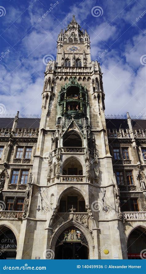 Munich Marienplatz Bavaria New Town Hall Stock Photo - Image of cathedral, column: 140459936