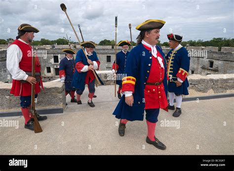 Actors dressed in 17th century Colonial Spanish army uniform, Castillo de San Marcos, St ...