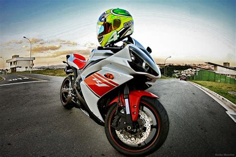 Yamaha R1 + AGV helmet Alex Barros Limited - a photo on Flickriver