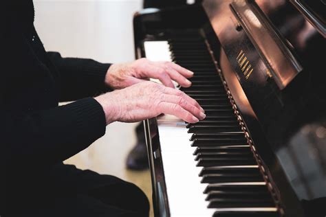 Sir Elton John's Piano – New & Events | St Pancras Station