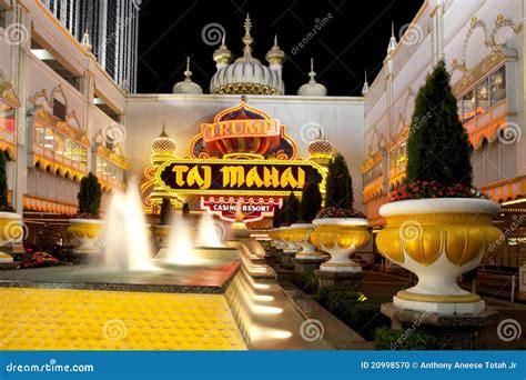 Trump Taj Mahal Casino editorial image. Image of east - 20998570