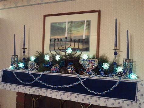 Chanukah Mantelpiece Designs | Hometalk