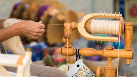 The Beginner's Guide to Turning Wool Into Yarn