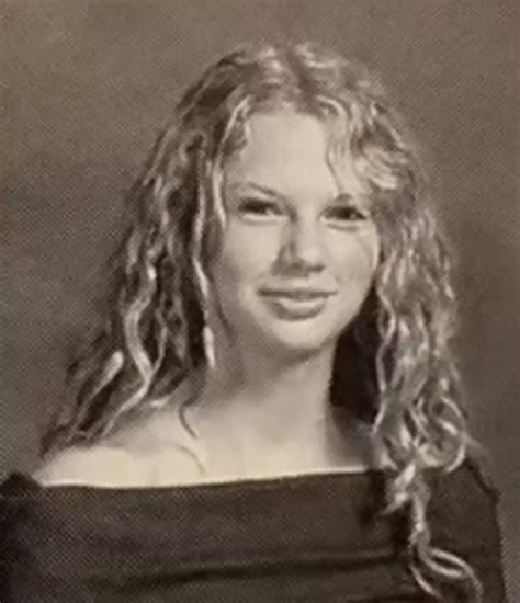 Woman who went to Taylor Swift's high school reveals what singer was ...