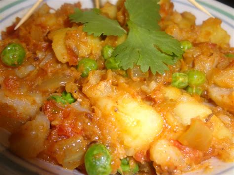 Achusmenu- Indian Vegetarian Cooking: Aloo Gobhi Masala