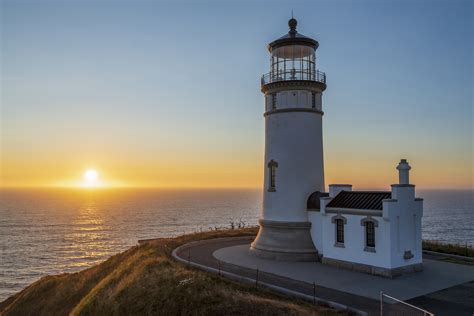 Photos: The history of Pacific Northwest lighthouses | Seattle Refined