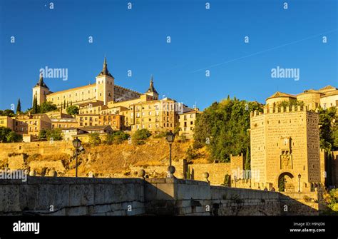 The Alcantara Bridge in Toledo, Spain Stock Photo - Alamy