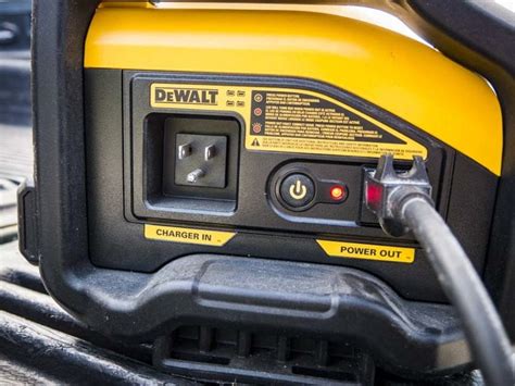 DeWalt Portable Power Station Battery Inverter Review | PTR