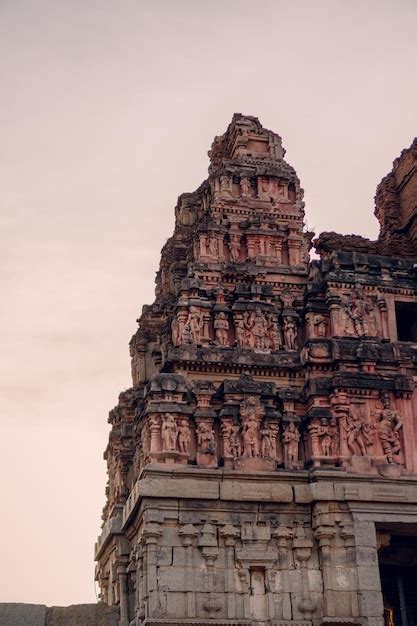 Premium Photo | Virupaksha temple hampi