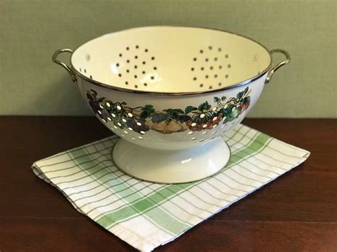 Vintage Enamel Colander with Fruit, Enamelware strainer, Large decorative kitchen strainer ...