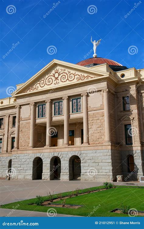 Arizona State Capital With Pillars & Copper Dome Stock Image - Image ...