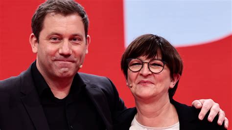 Germany’s Social Democrats elect top three party leaders – CBS17.com