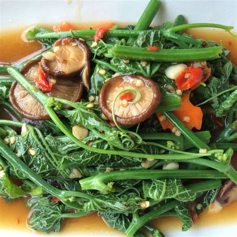 Stirred-Fried Bitter Melon Leaves with Shiitake Mushroom | Tasty thai ...