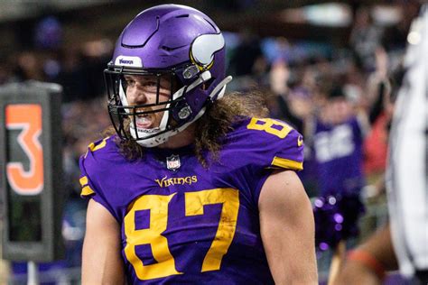 TJ Hockenson Reflects On Fourth Down that Ended Vikings Season - Sports ...